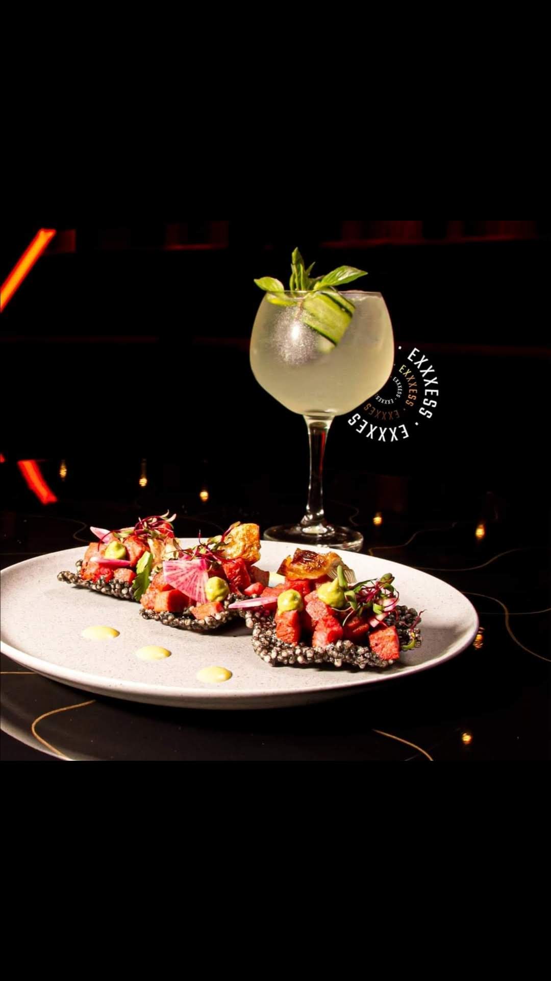 EXXXESS RESTAURANTE BAR&MENSCLUB