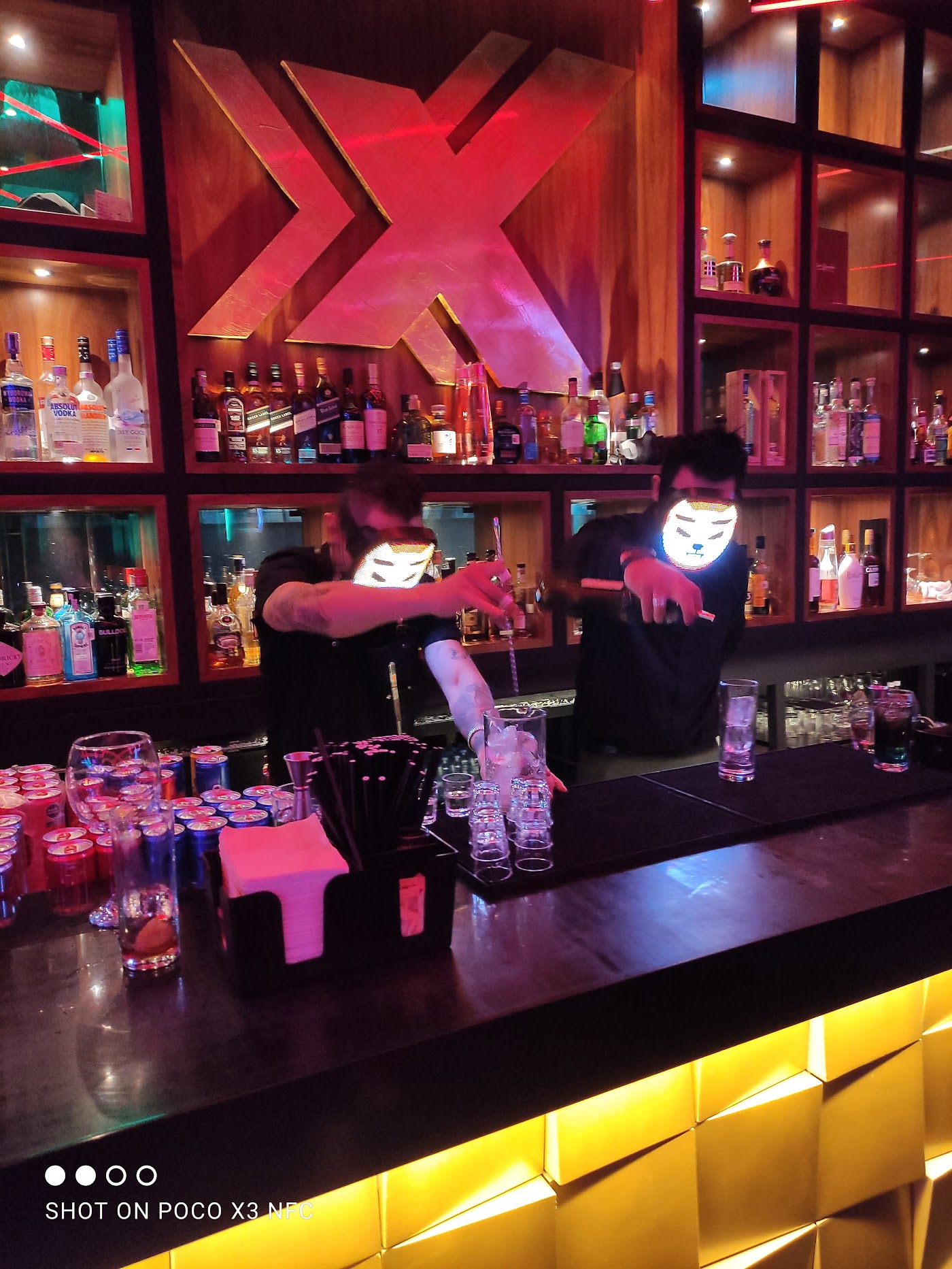 EXXXESS RESTAURANTE BAR&MENSCLUB