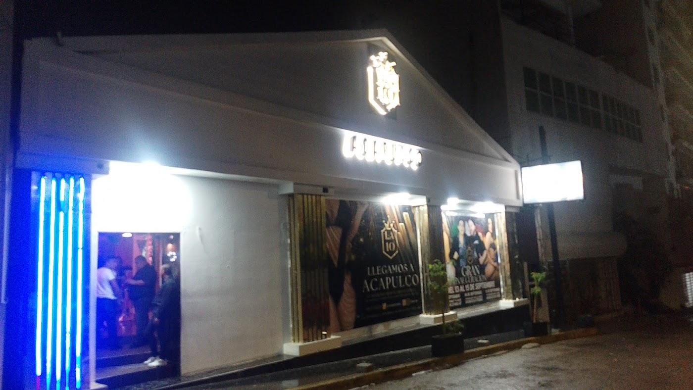 La 10 Acapulco Oficial