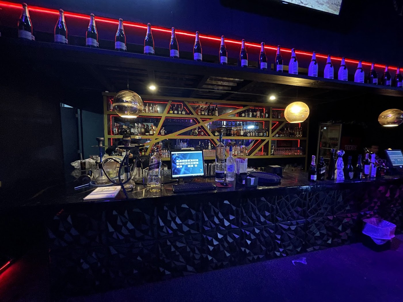 MV Nightclub Cancún
