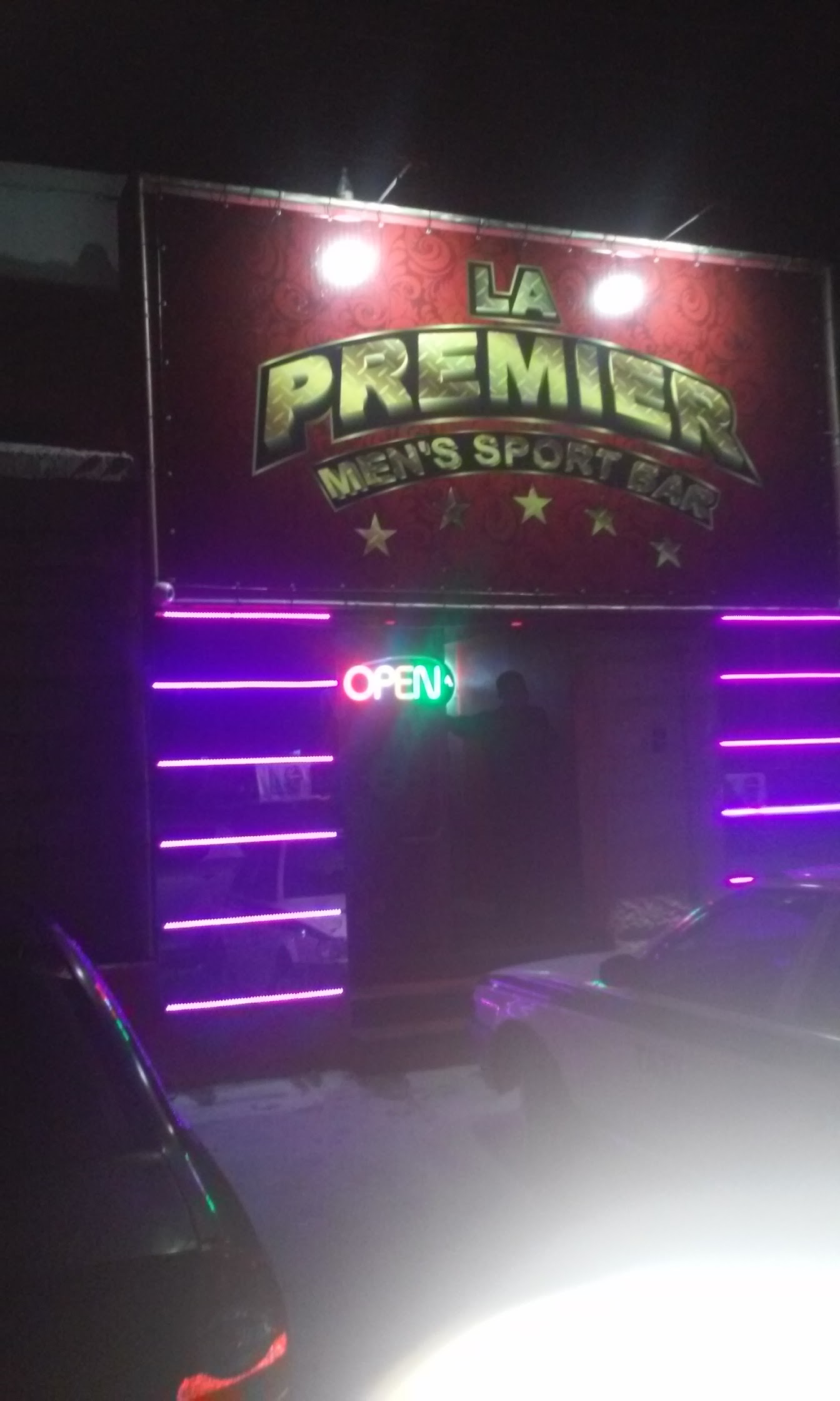 PREMIERE SPORT BAR