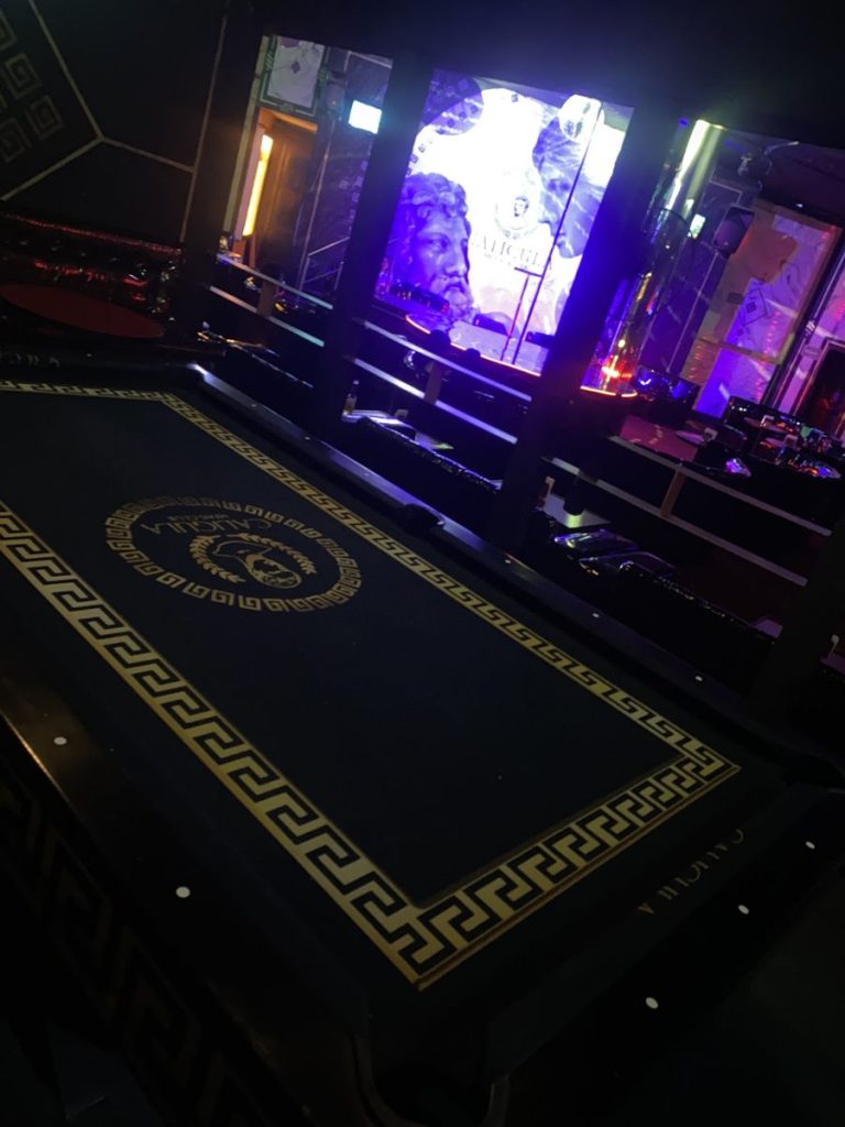 Calígula Mens Club – foto 2