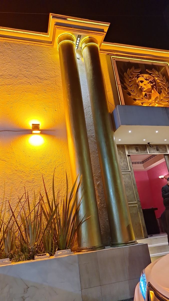 CESAR´S CLUB – foto 2