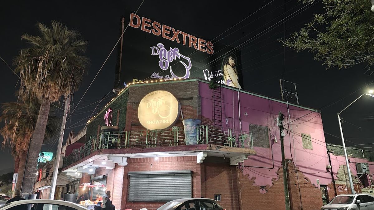 Desextress Mens Club