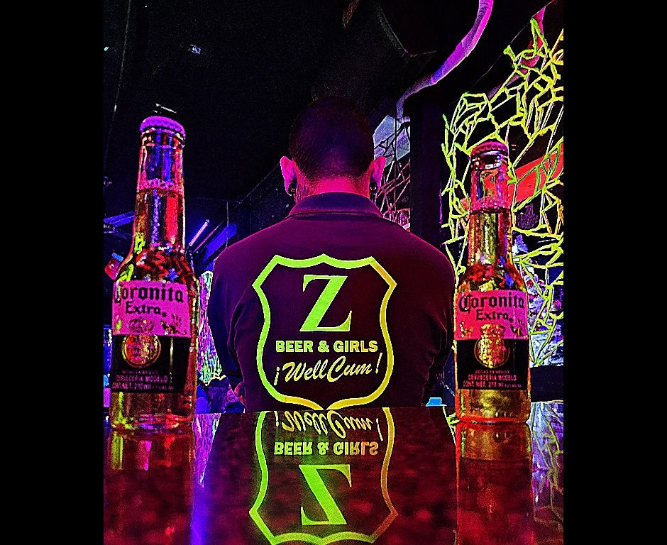 El Zorro Bar