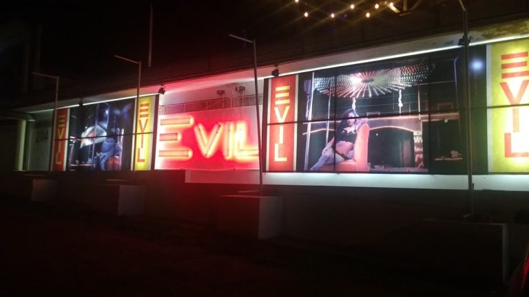 Evil – foto 2