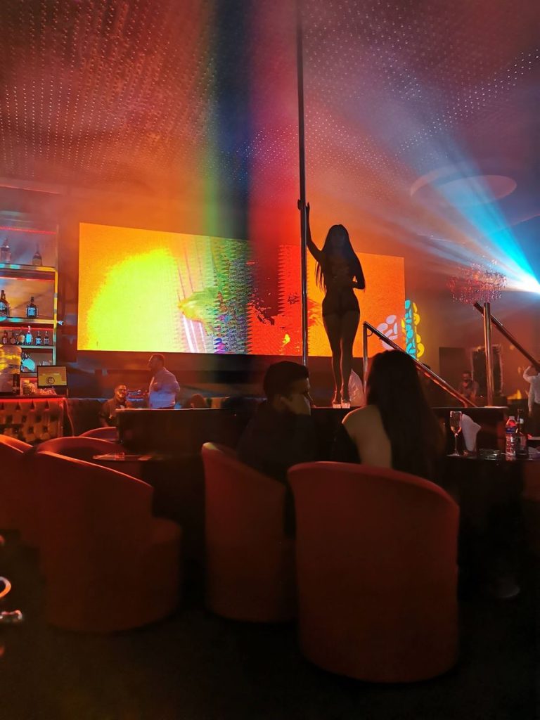 EXXXCALIBUR PUEBLA – foto 2
