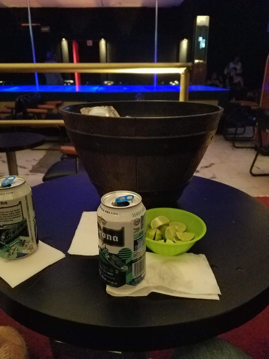 Foxxxes Mens Club