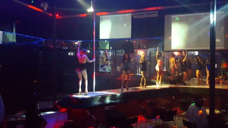 Frontier Cabaret – foto 3