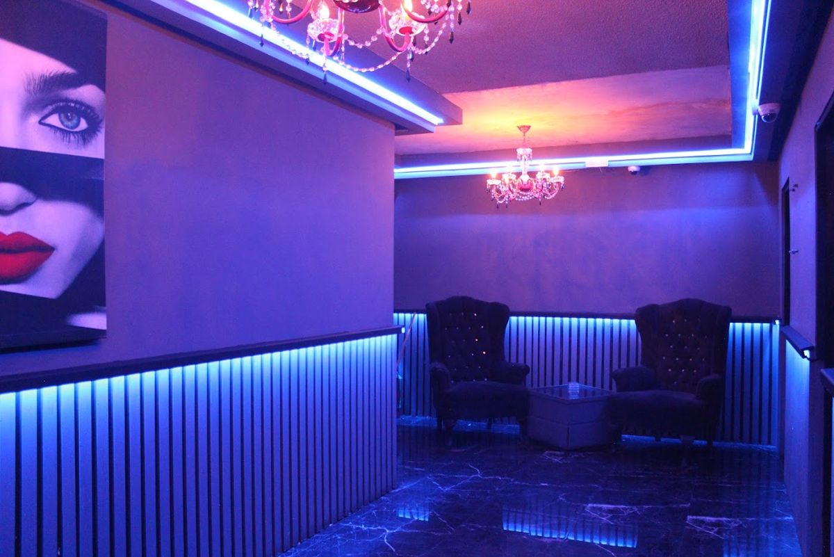 Harem Men’s Club