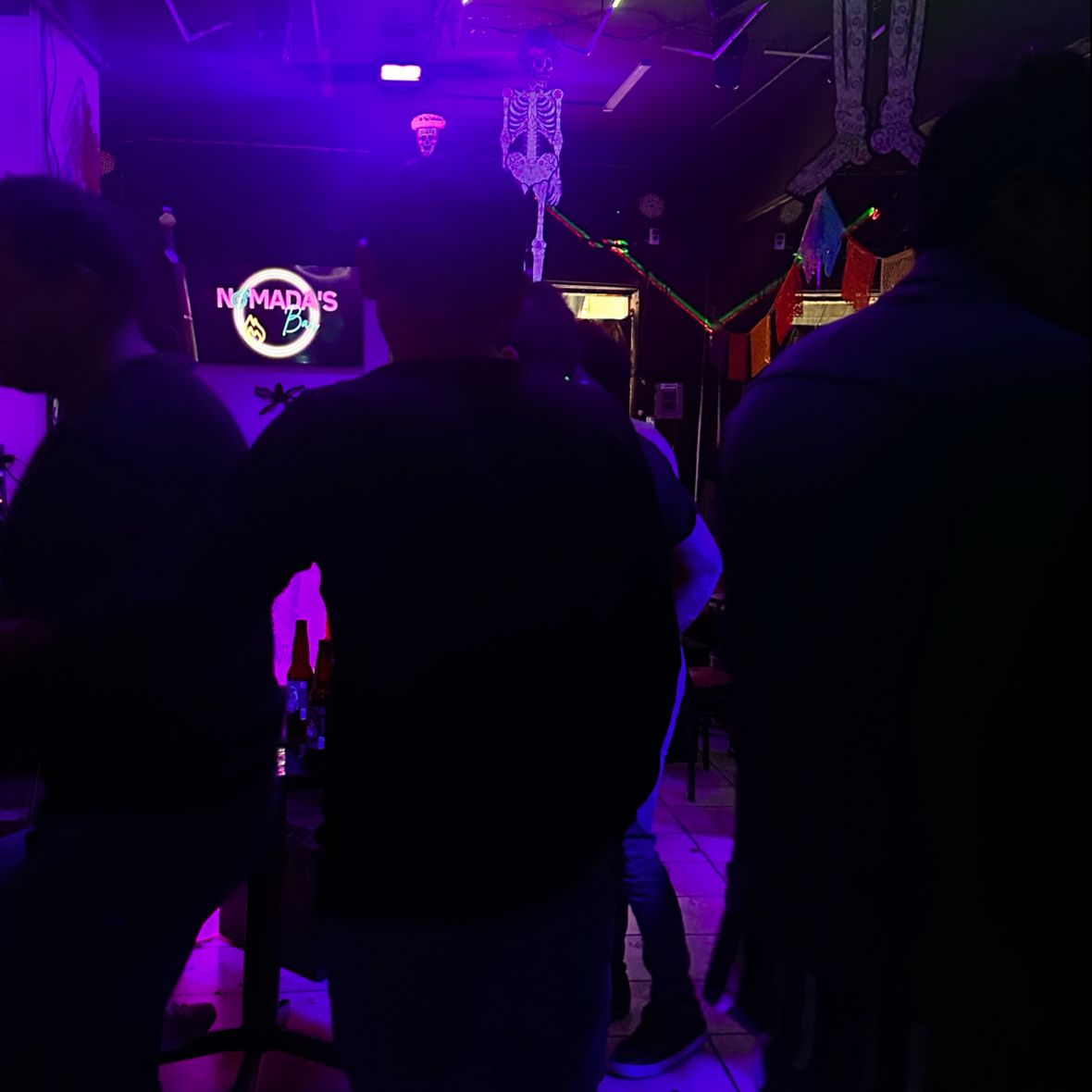 Nomadas Bar