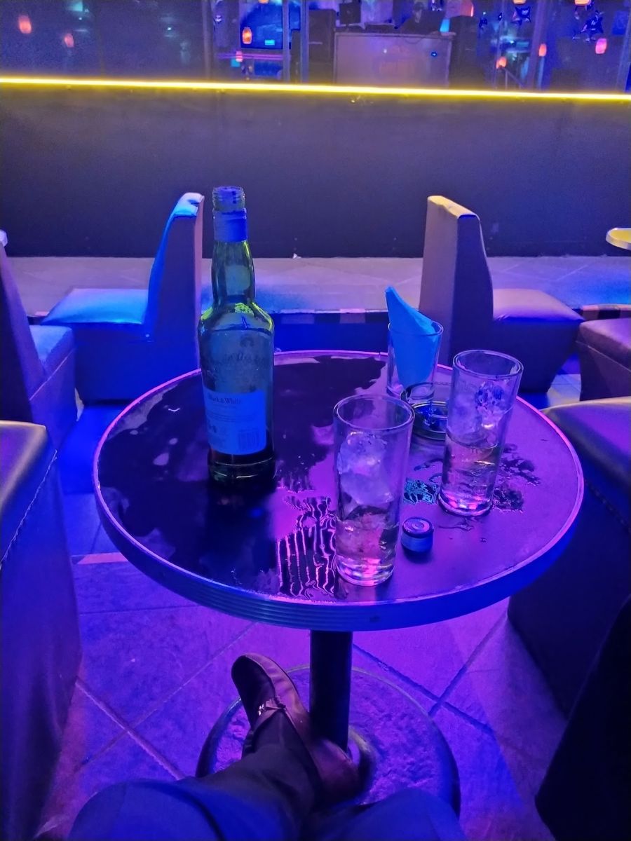 Safari Men’s Club